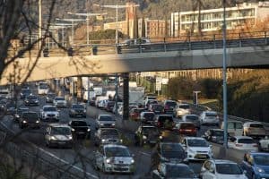 como saber si tu coche puede entrar en barcelona