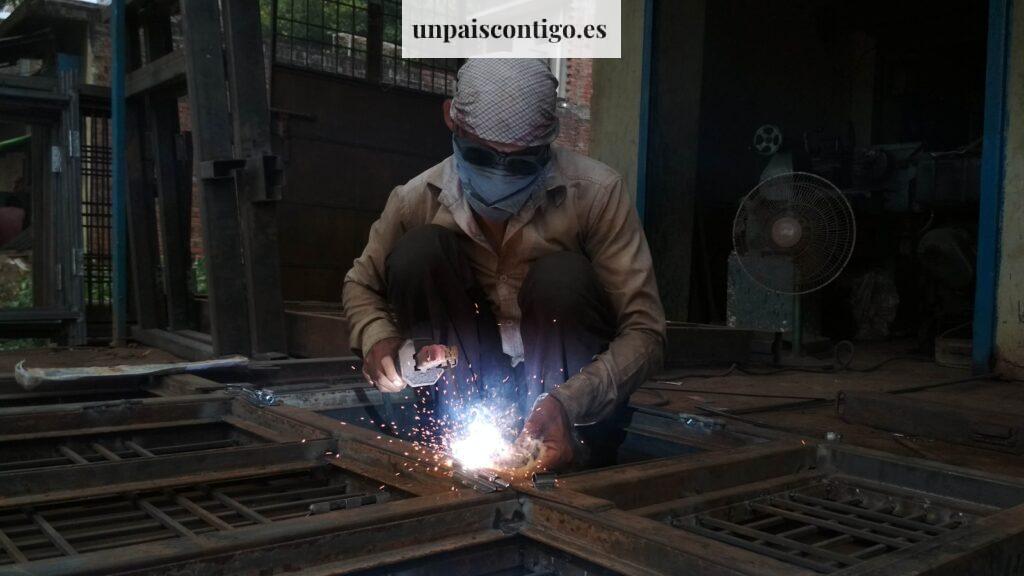 material para tu proyecto de estampación metálica